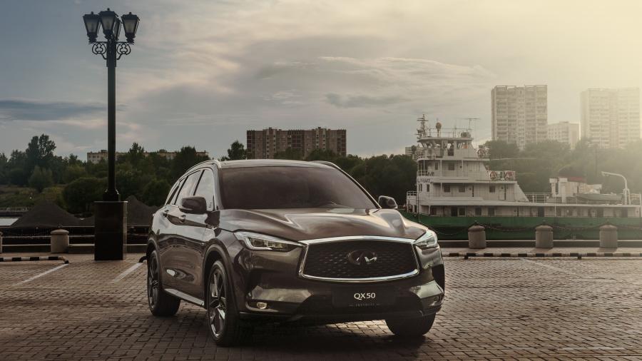  Infiniti QX50 2.0t 2018 года  (CIS) (фото 9 из 40)